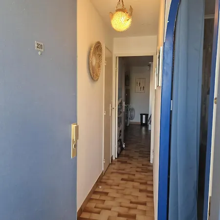 Les Pieds Dans L'eau 아파트 *