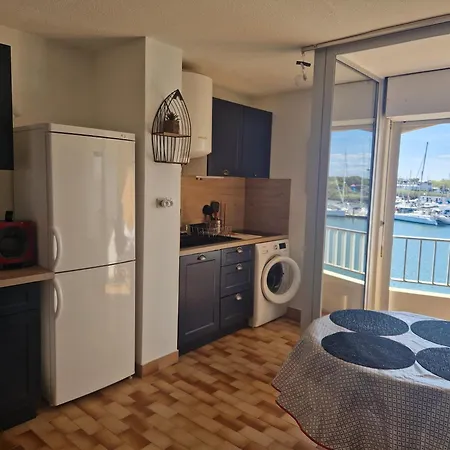 아파트 Les Pieds Dans L'eau