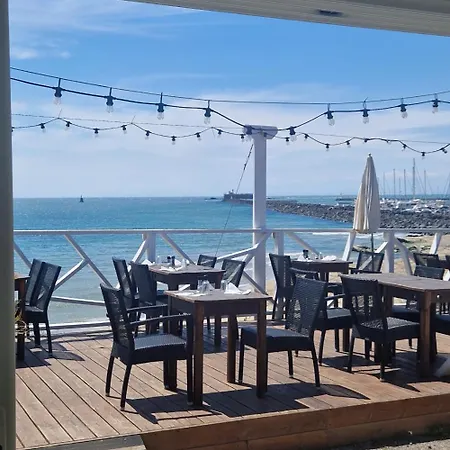 Les Pieds Dans L'eau Apartament Agde